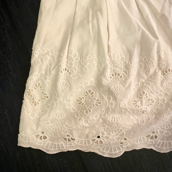 COPY - J. Crew White Eyelet Skort, Size 2 - Picture 3 of 6